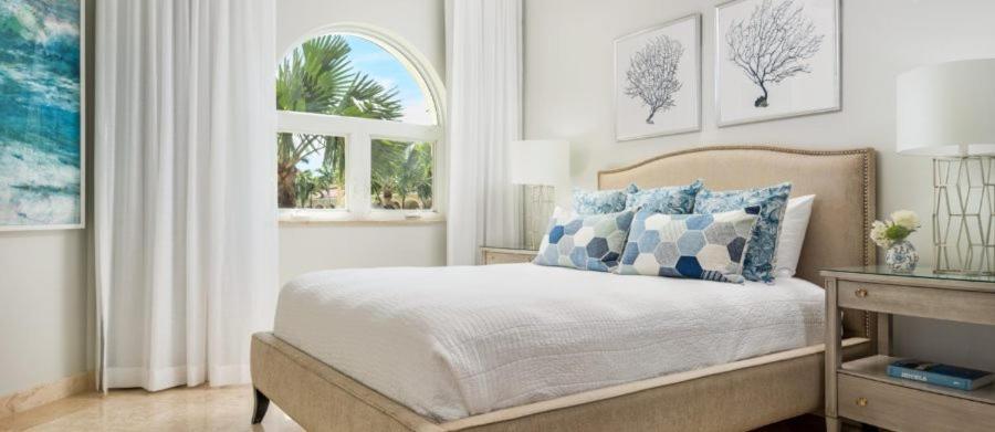 The Tuscany On Grace Bay Extérieur photo